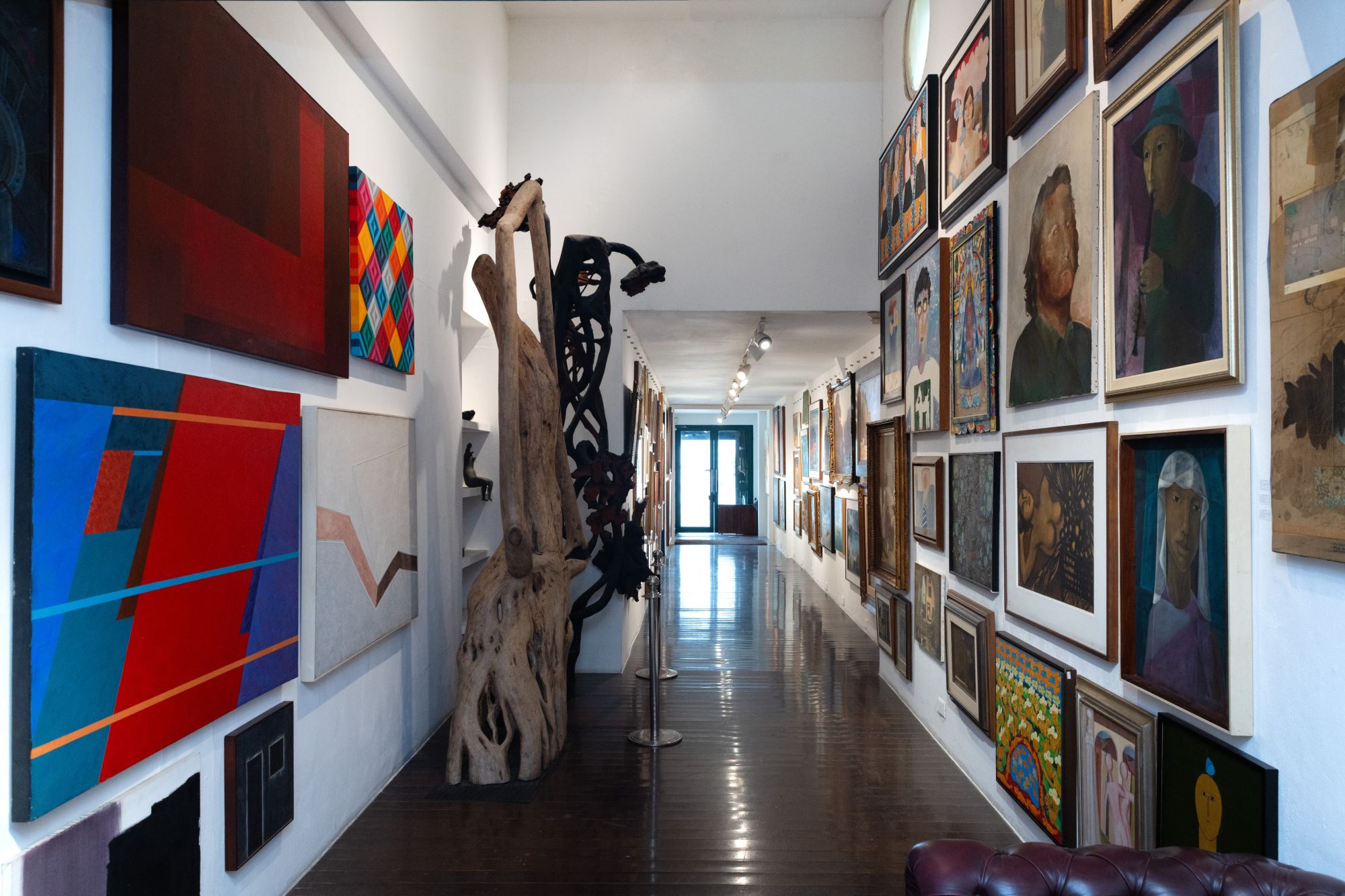 Art Auction Exhibition